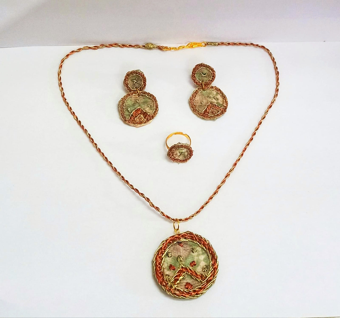 Copper and Golden Necklace Set