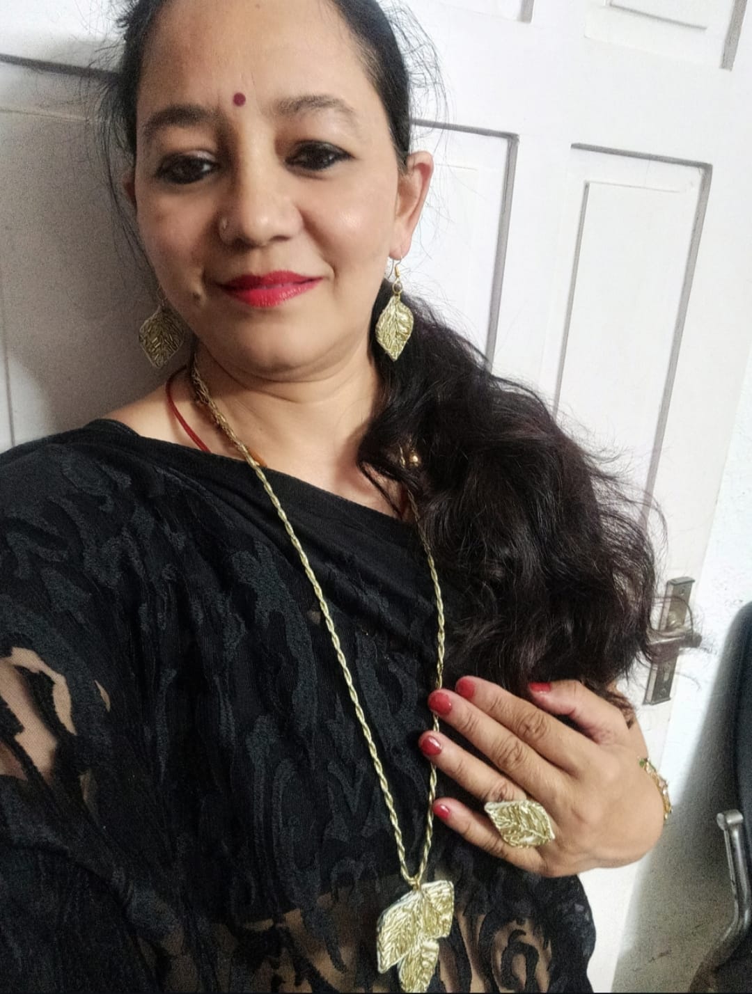 Golden Leaf Pendent Set