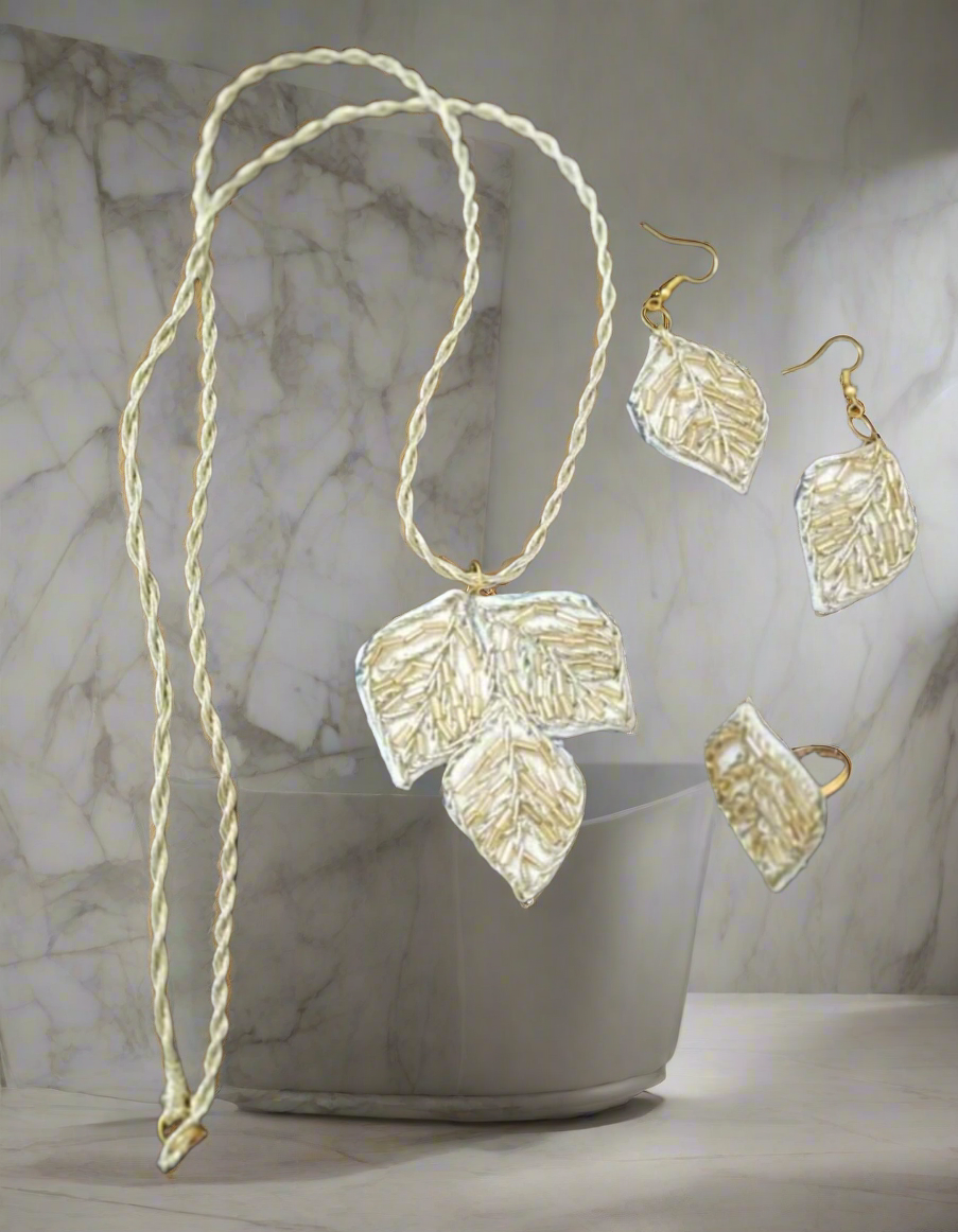 Golden Leaf Pendent Set