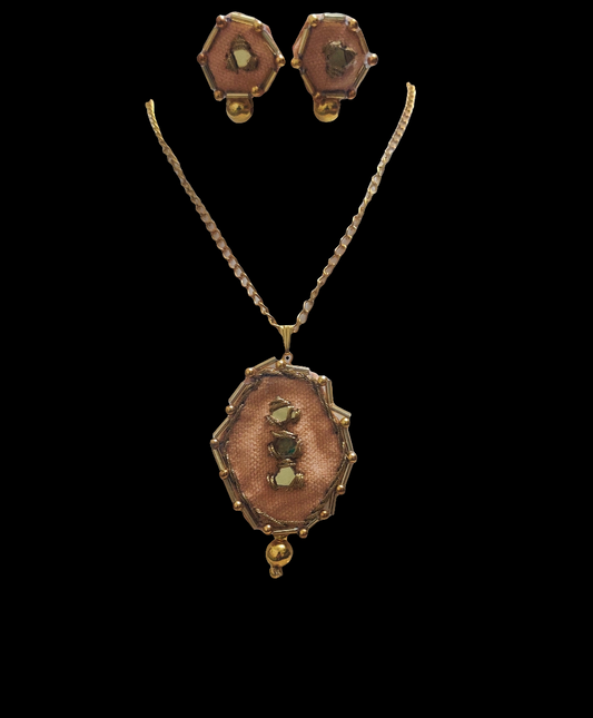 Peach And Golden Pendant Set With Earrings
